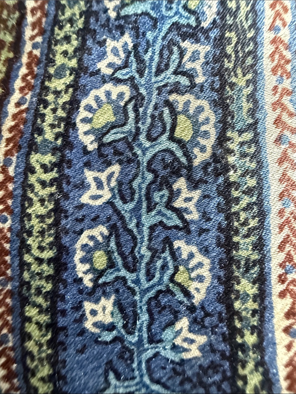 DIOR Vintage SILK Scarf 35” NAVY Gold/Ruby Jewel & Blue-Green Paisley print EUC - Picture 16 of 16